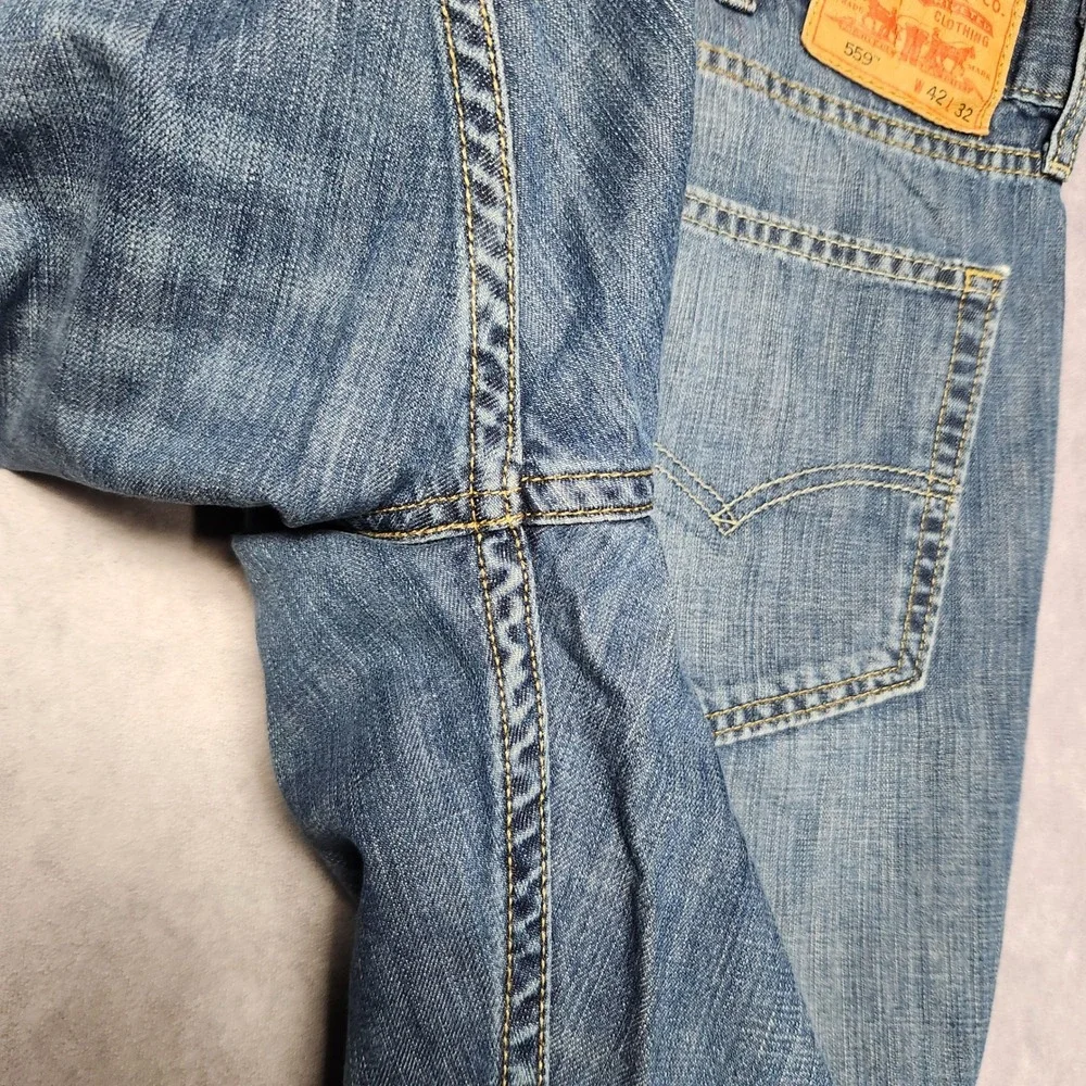 Levis 559 Relaxed Straight Jeans Mens 42x32 Blue Medium Wash Denim 100% Cotton